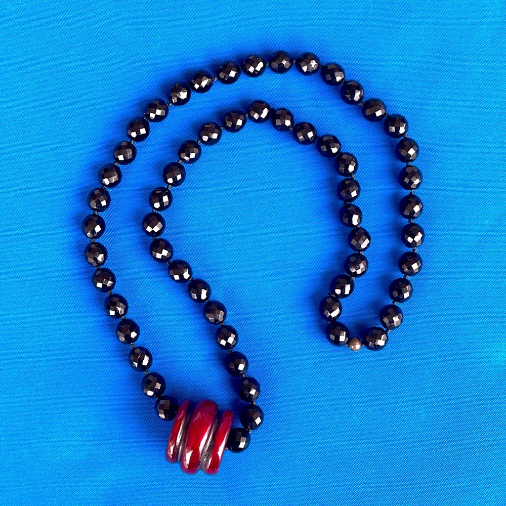 Black onyx faceted bead necklace